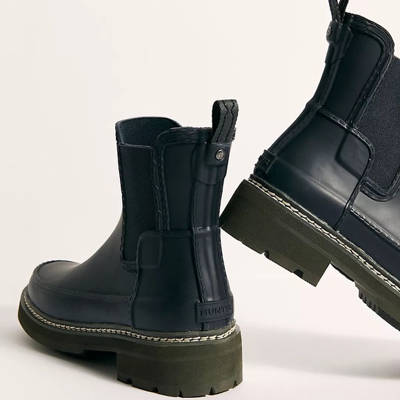 ✨Free People Hunter Refined Stitch Chelsea Wellies✨ - Picture 3 of 13